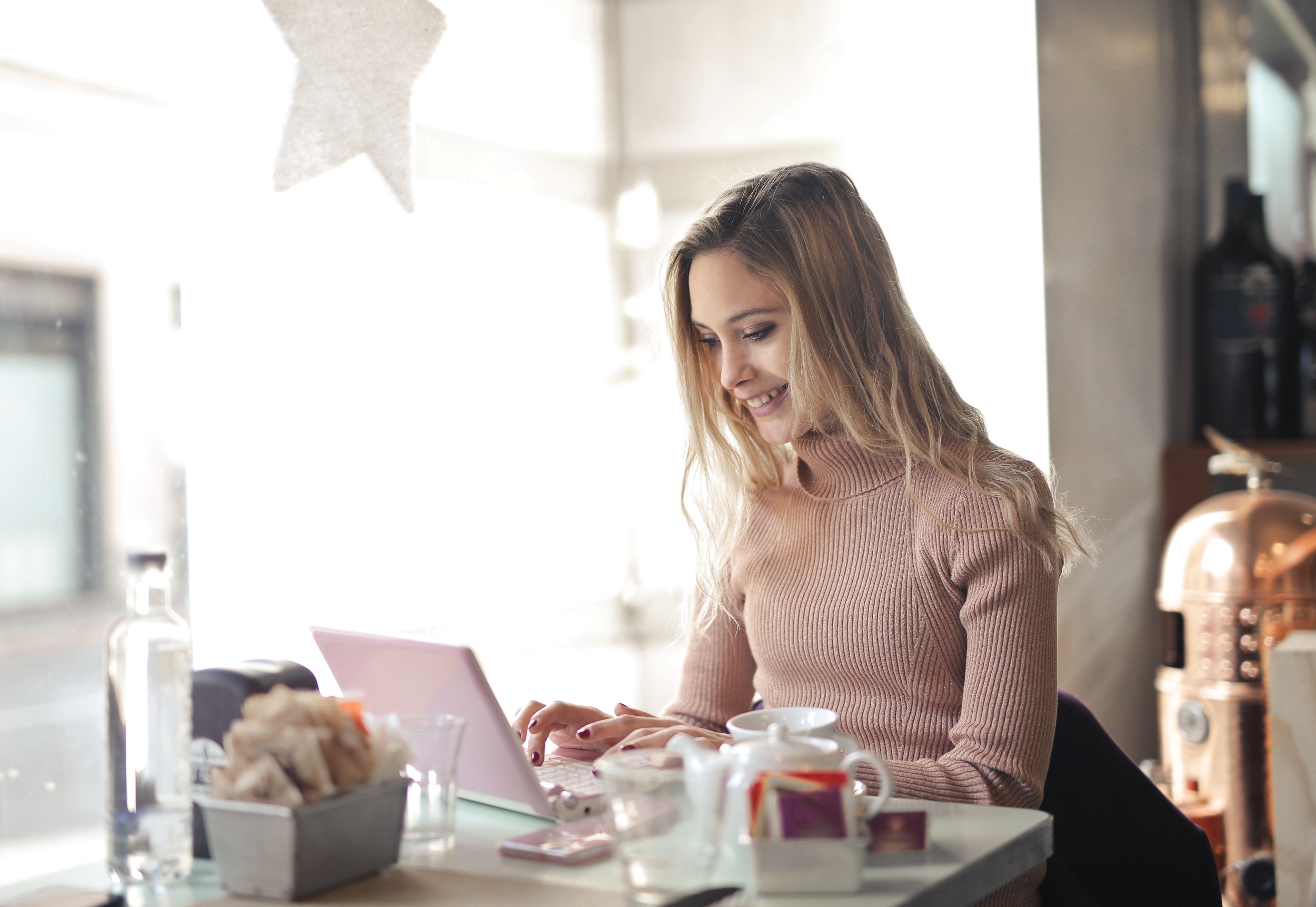 FrancescoPecoraro.com_5 Essential Strategies for Successfully Managing and Leading Remote Teams
