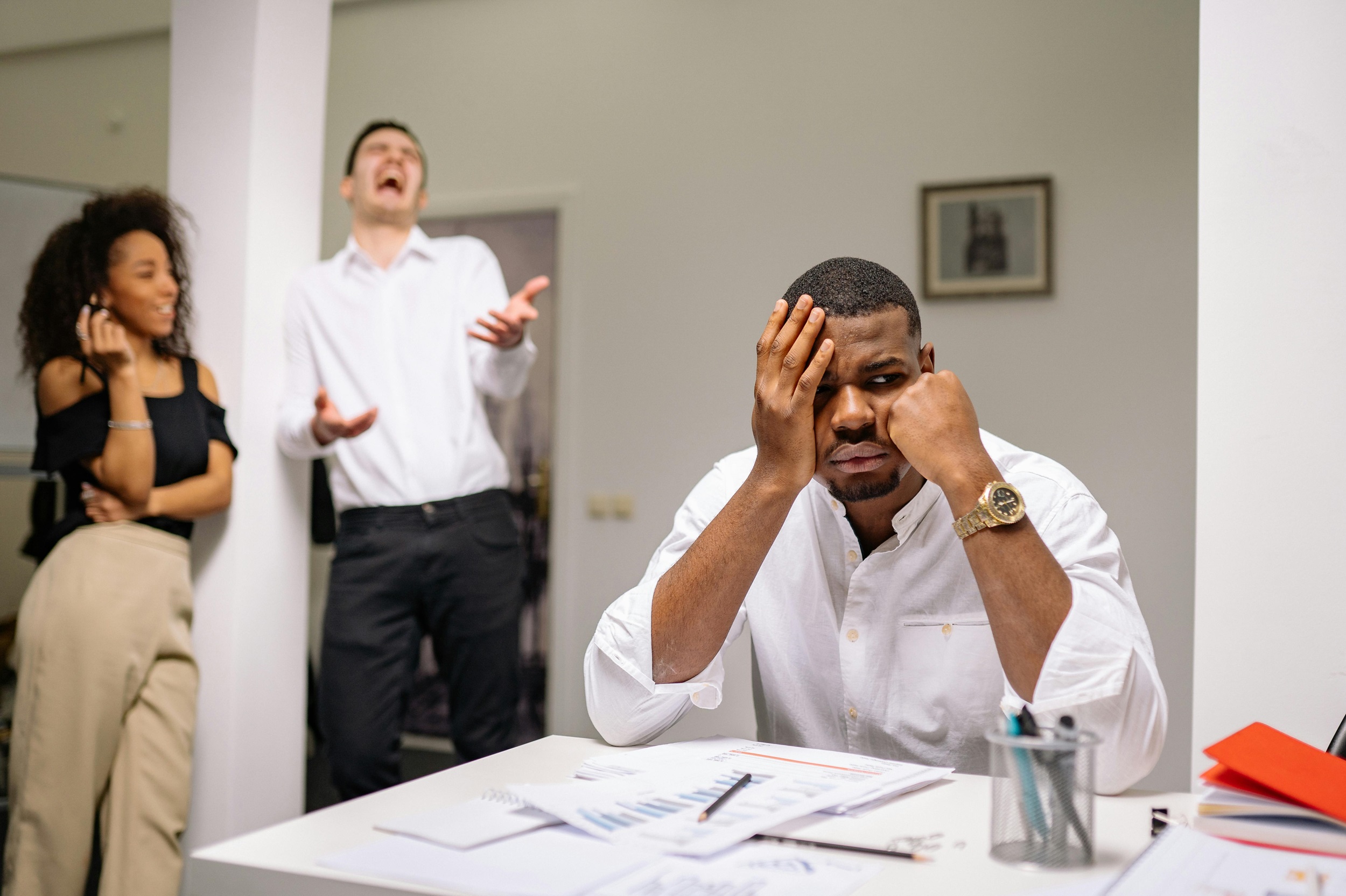 FrancescoPecoraro.com_How to Handle Criticism Without Taking It Personally