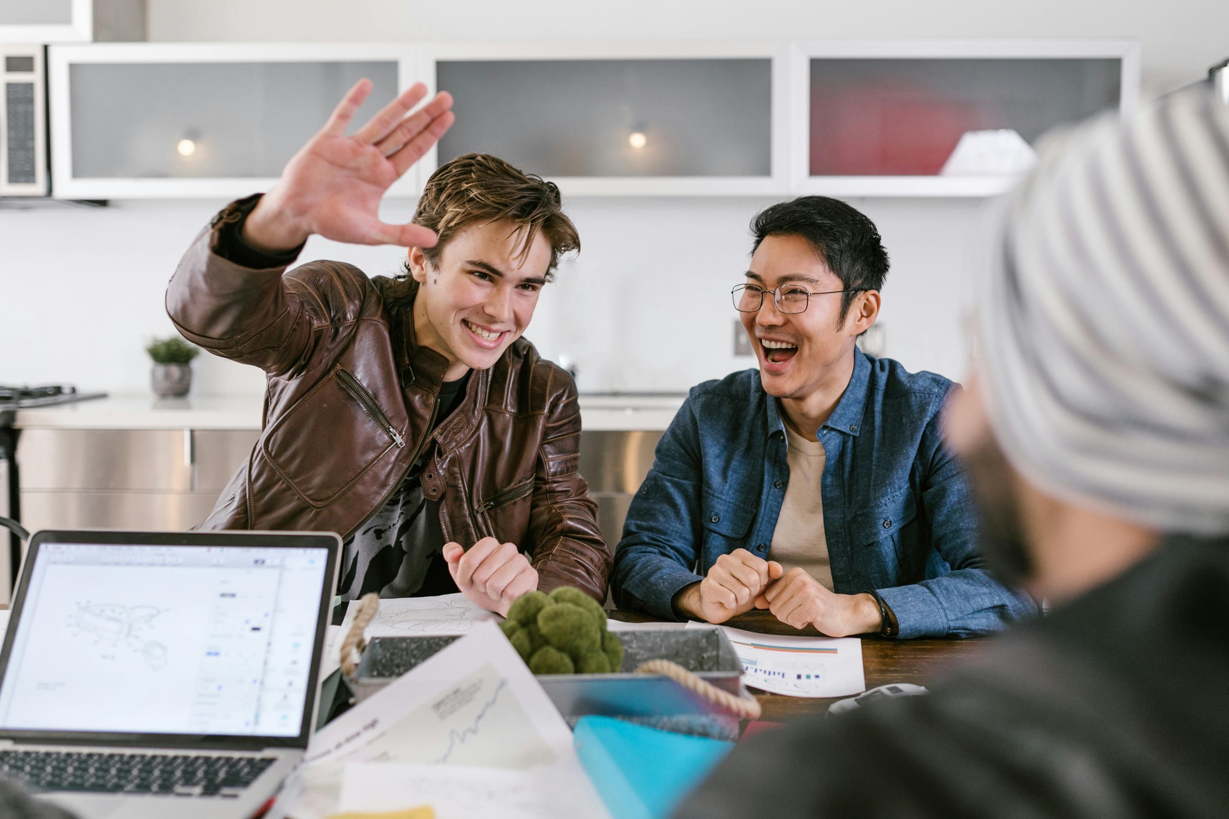 Why Engagement Matters in Group Discussions