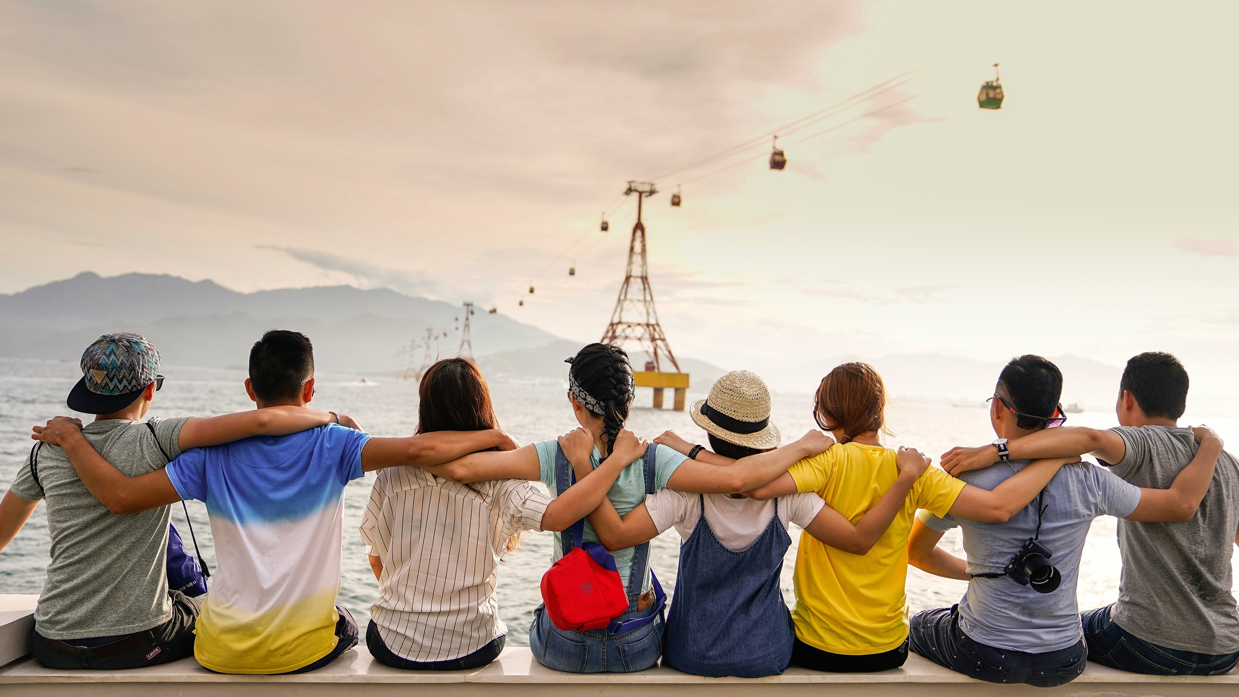 FrancescoPecoraro.com_How to Identify and Maintain Healthy Social Circles