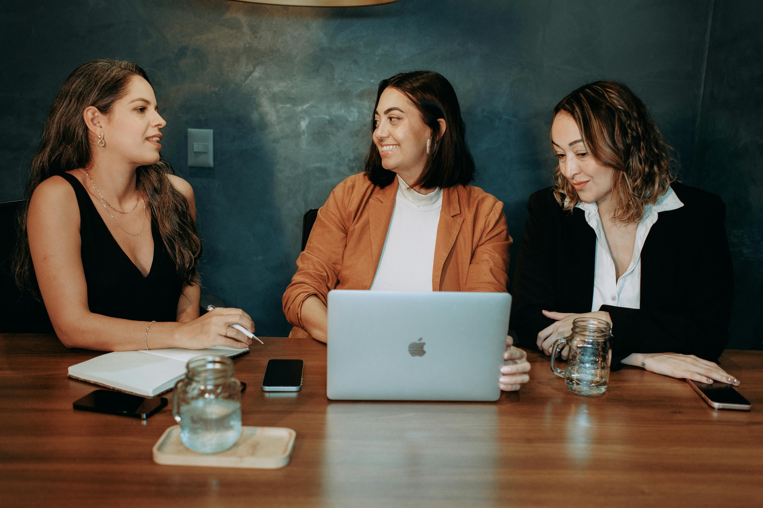 FrancescoPecoraro.com_The Secret to Winning Any Business Conversation