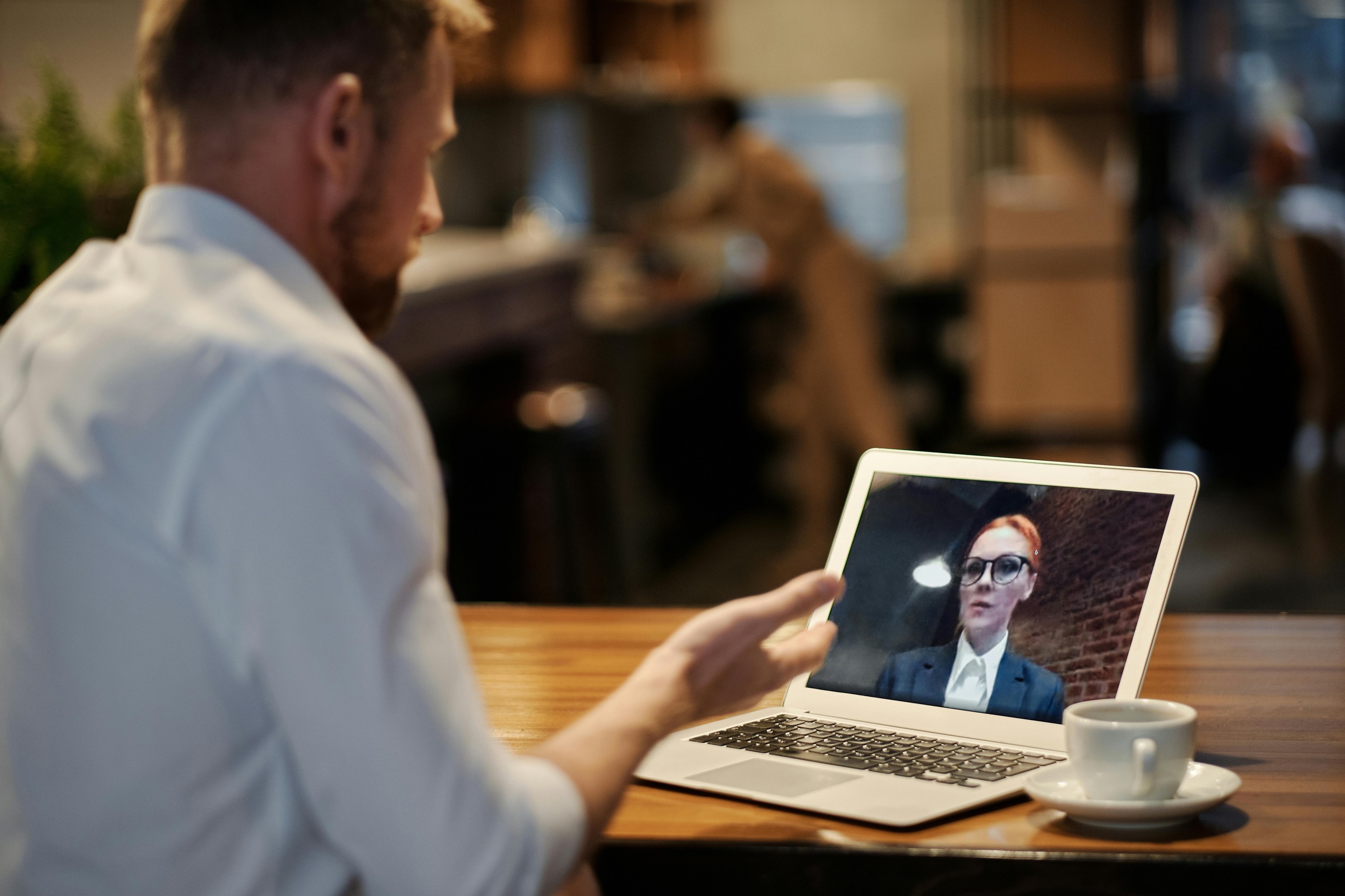 FrancescoPecoraro.com_How to Own the Room on Any Video Call
