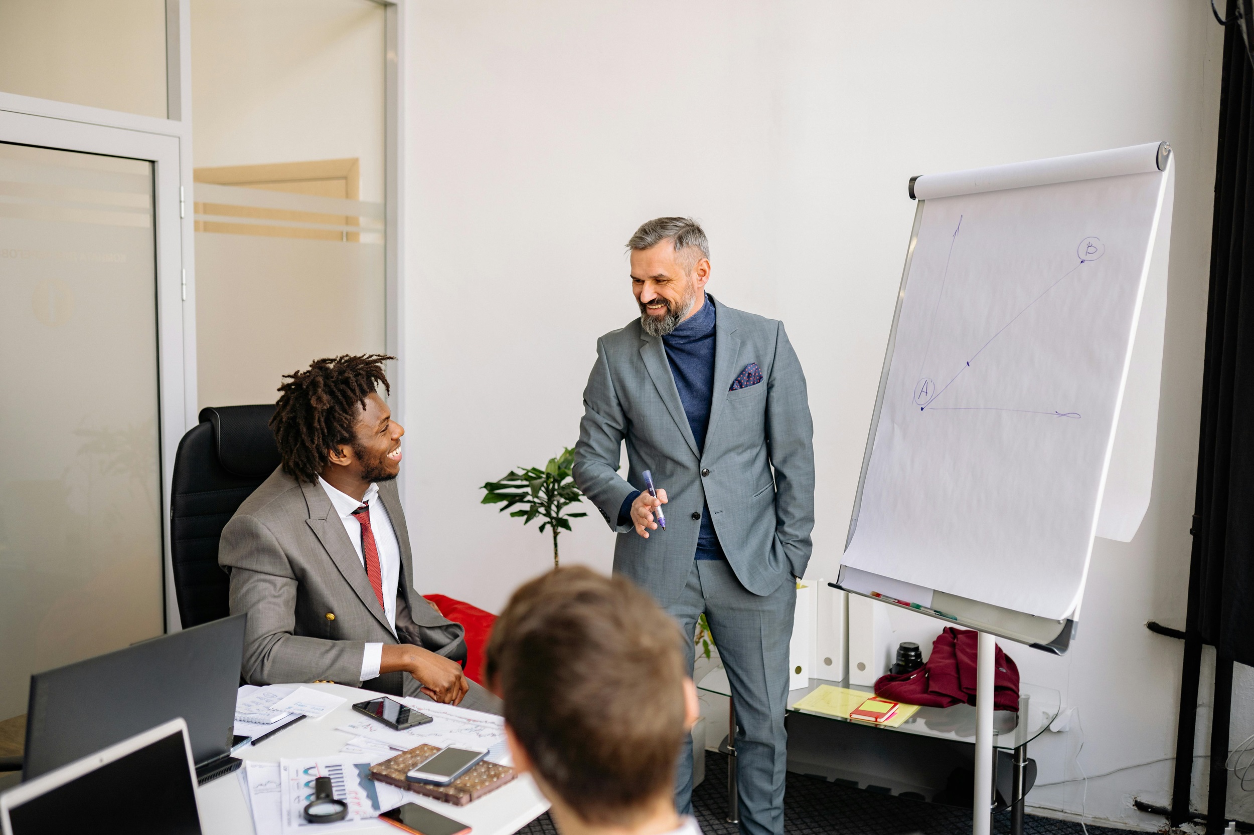 FrancescoPecoraro.com_Why Leadership Communication Is Mostly About Listening