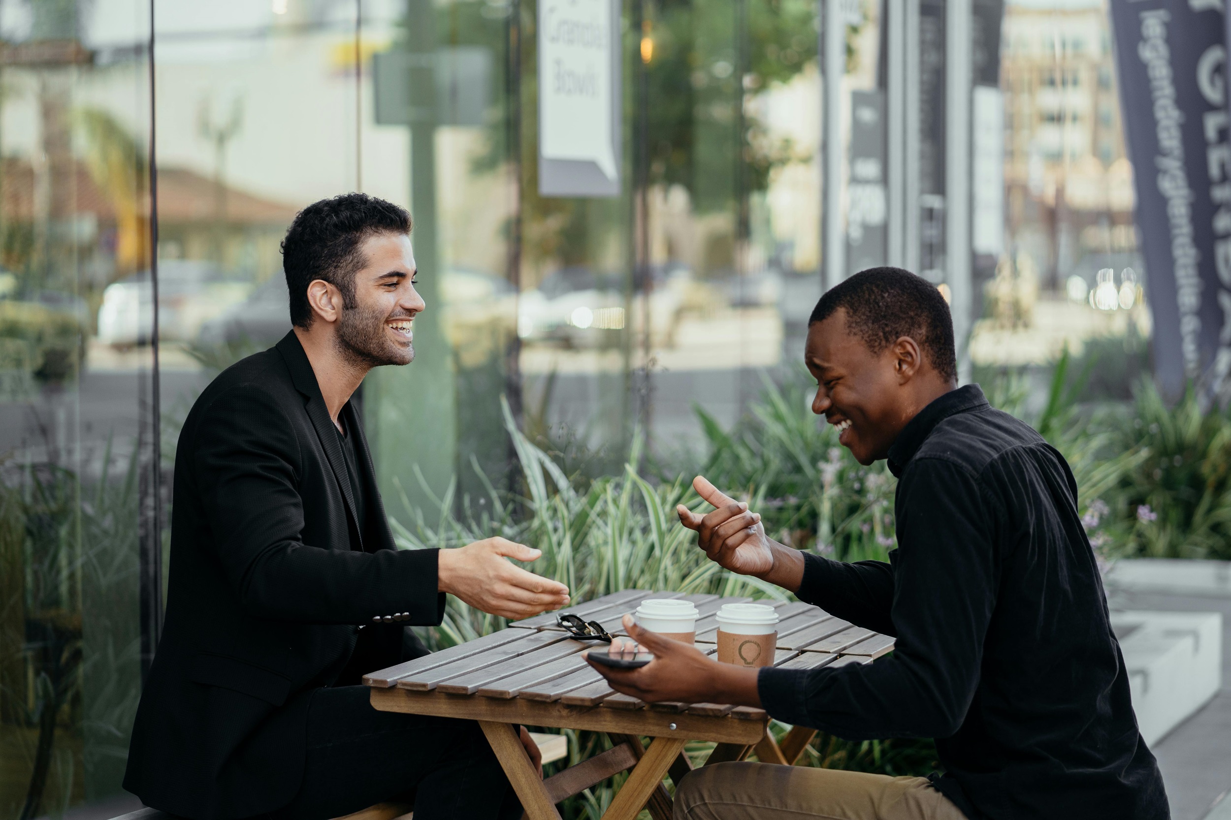 FrancescoPecoraro.com_How to Turn Small Talk Into Real Conversation