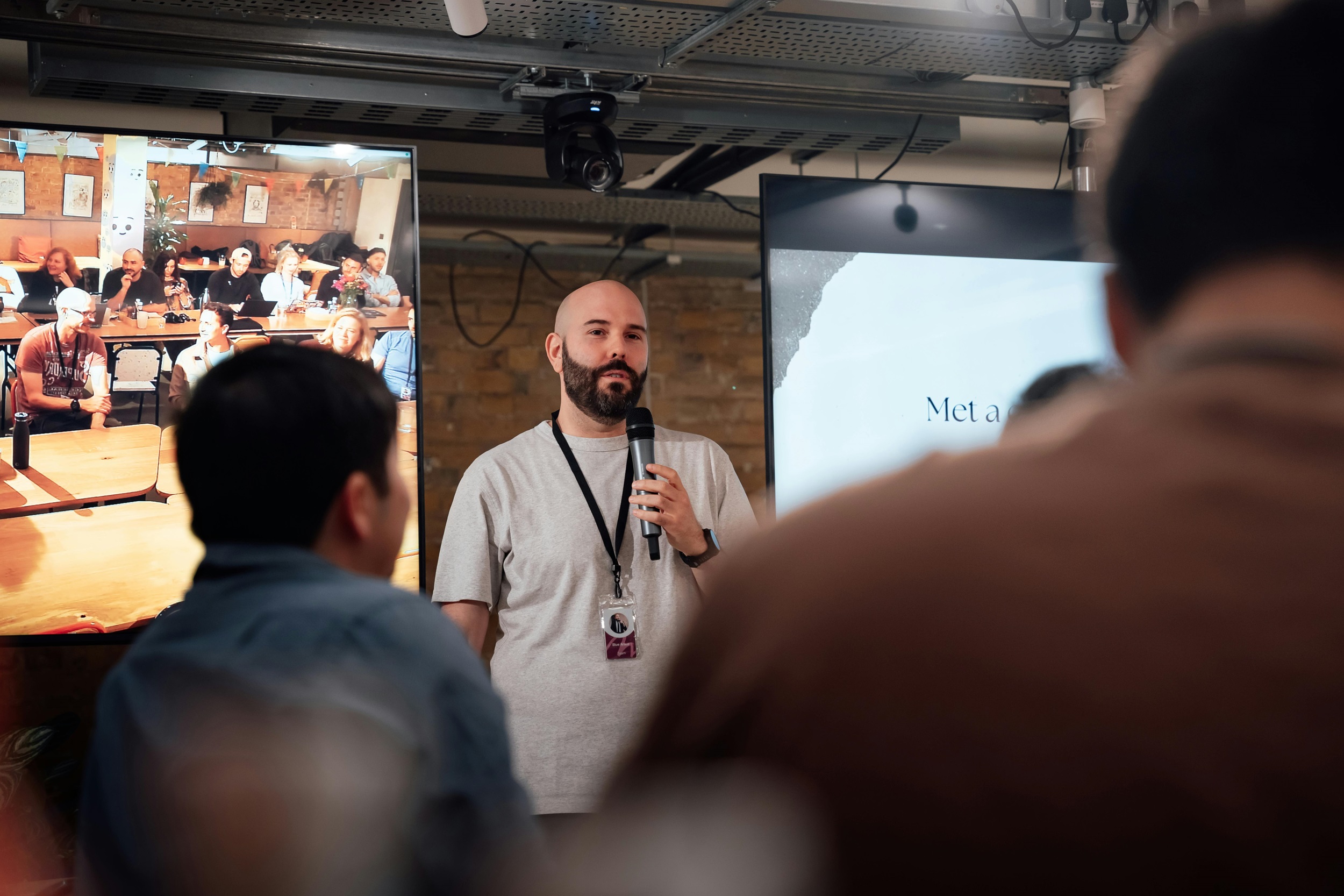 FrancescoPecoraro.com_The Psychology Behind Great Speakers