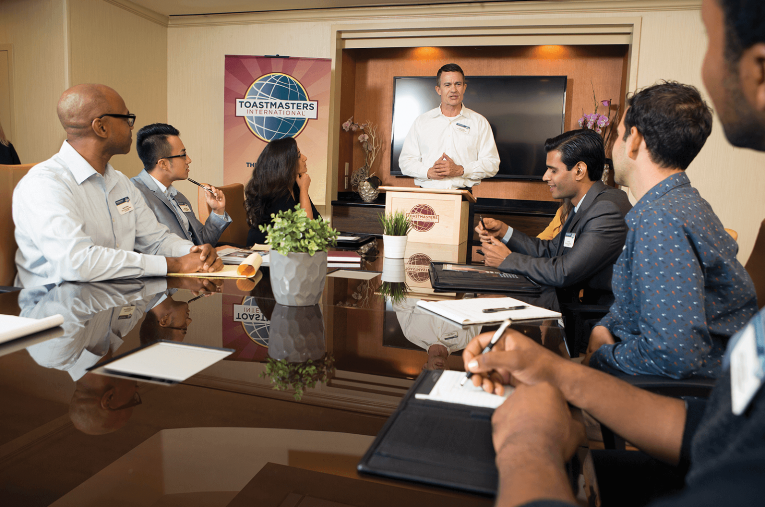 FrancescoPecoraro.com_What Toastmasters Taught Me About Leadership and Communication