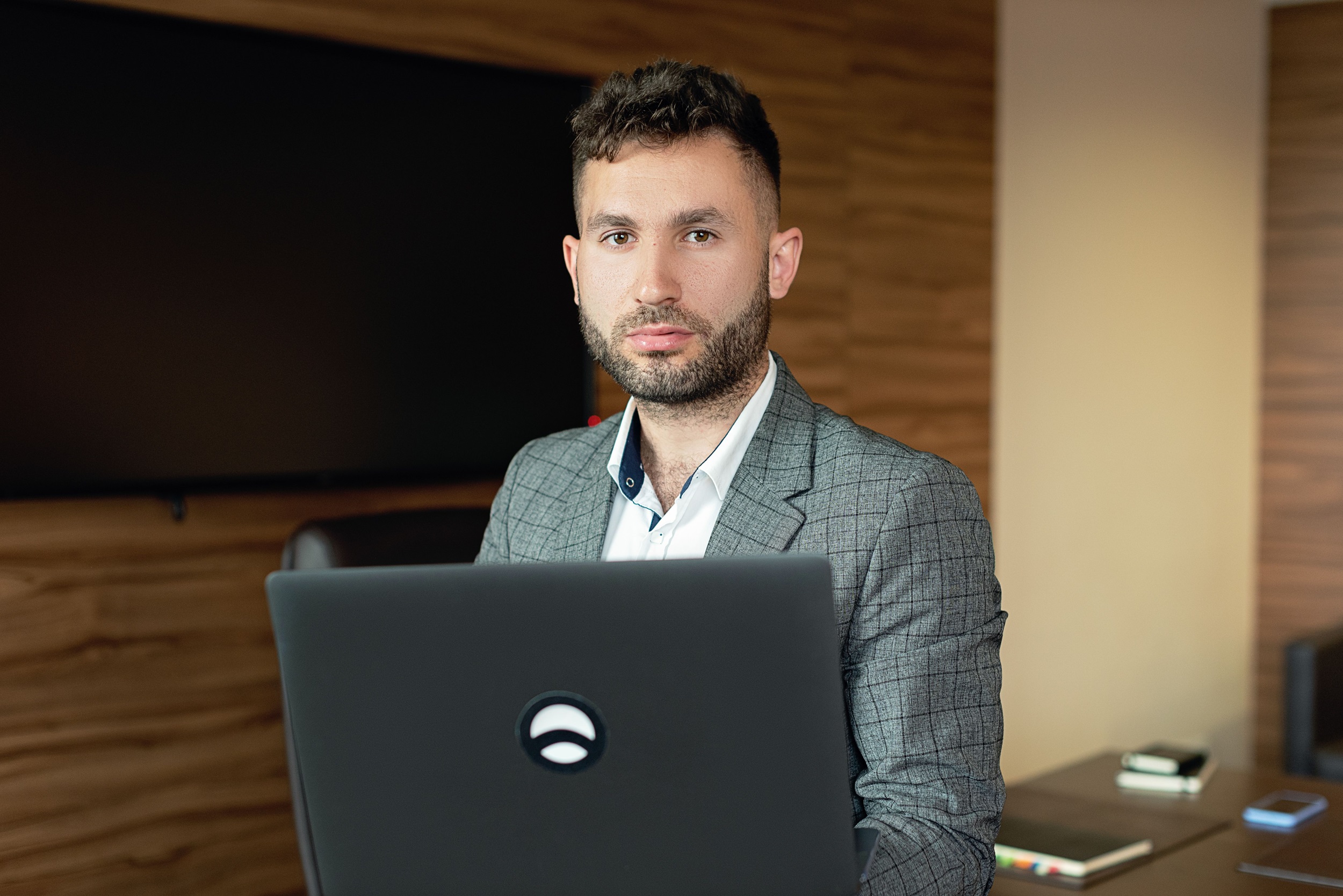 FrancescoPecoraro.com_Communication Skills Every Entrepreneur Must Master