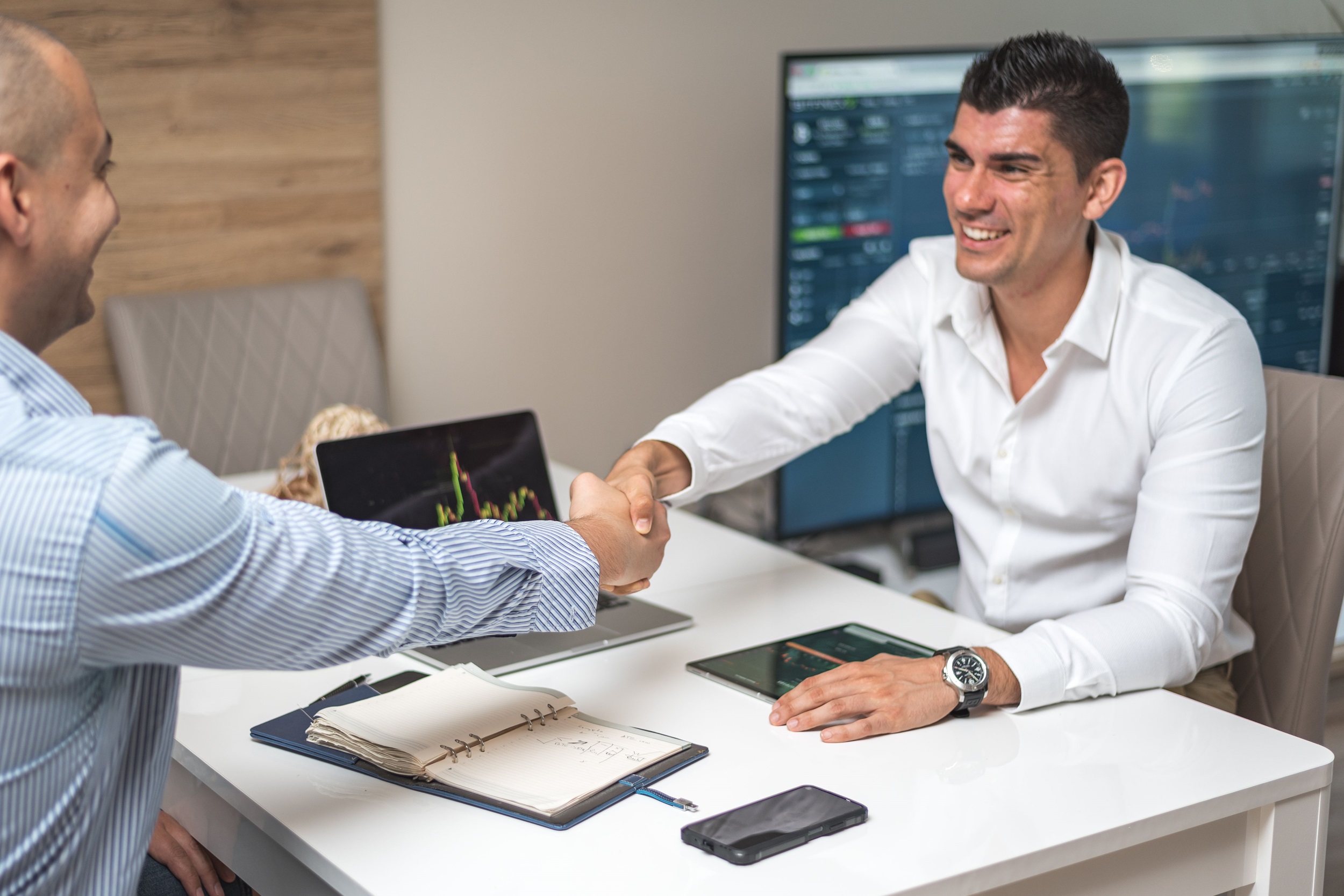 FrancescoPecoraro.com_How to Build Trust with Clients Quickly